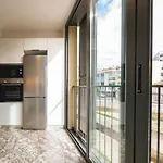 Bravissimo Pont Areny, Modern 3 Bedroom Lejlighed *