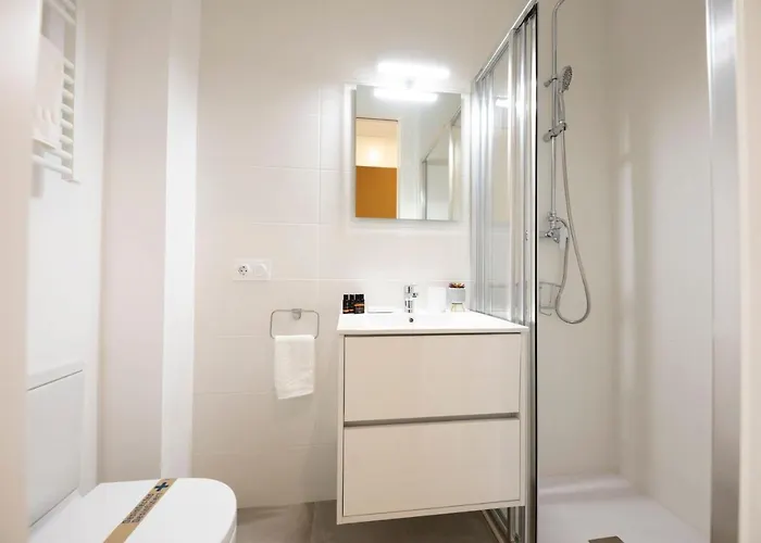 Bravissimo Pont Areny, Modern 3 Bedroom アパート *